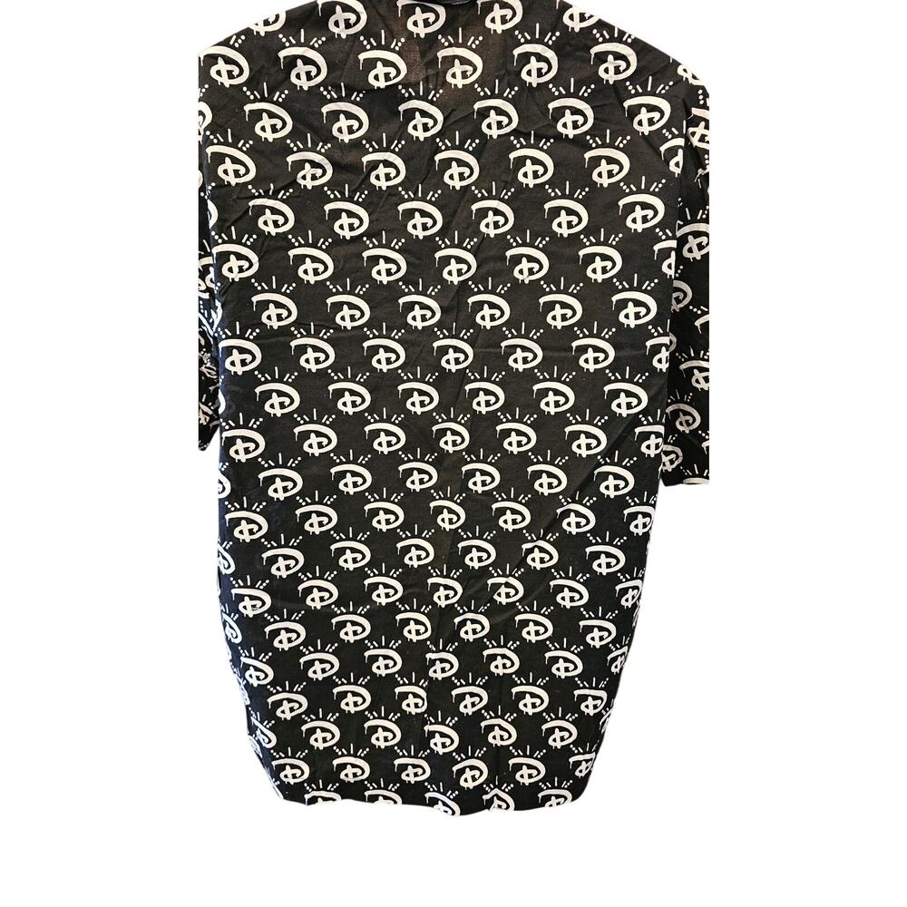 NWT Disney H&M M black white logo print all over graphic short sleeve button up - Picture 3 of 7